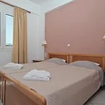 Hotel Theodosia *