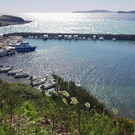 Hotell Theodosia Agios Stefanos Avliotes (Corfu)